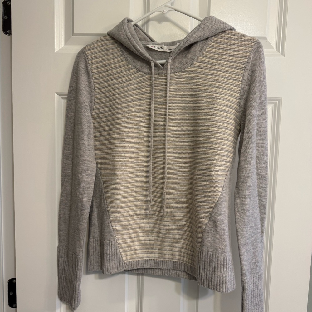 Athleta Light Gray Knit Sweater
